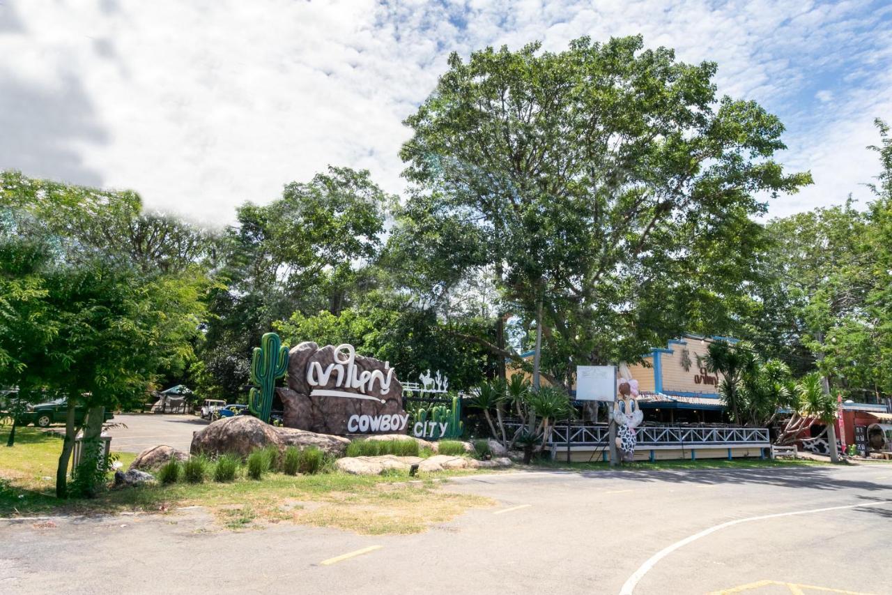 Capital O 1110 Khaoyai Cowboy City Resort 무 시 외부 사진
