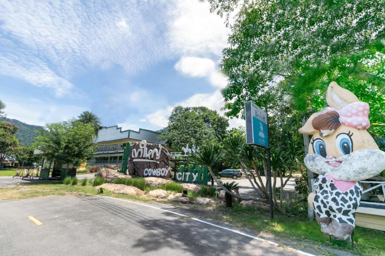 Capital O 1110 Khaoyai Cowboy City Resort 무 시 외부 사진